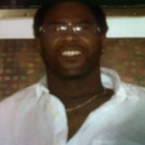 Meet your Posher, Ellis